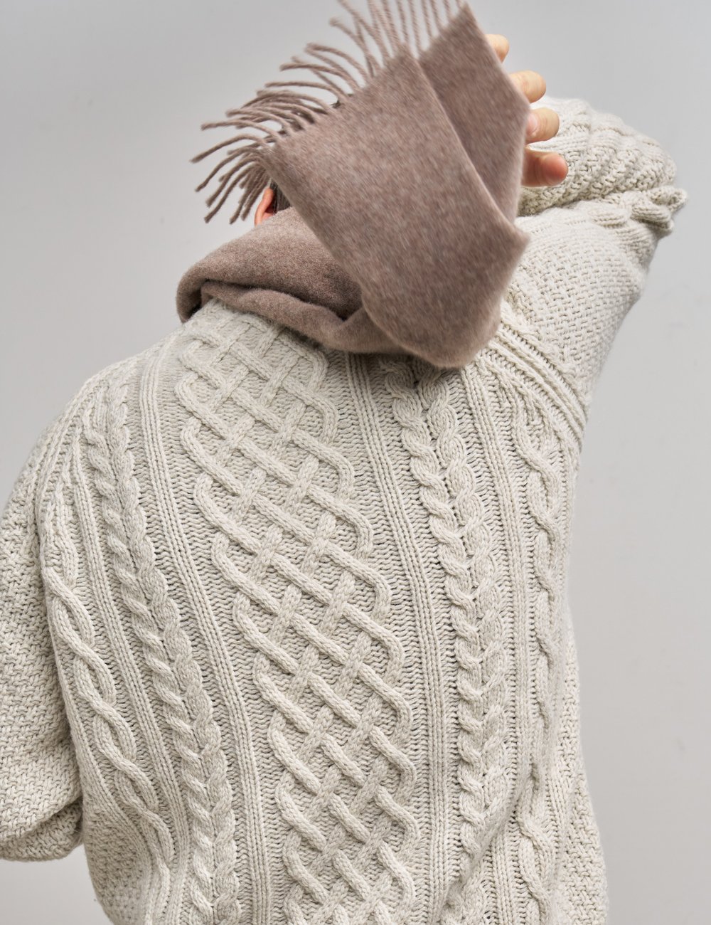 Taupe scarf - Image 6