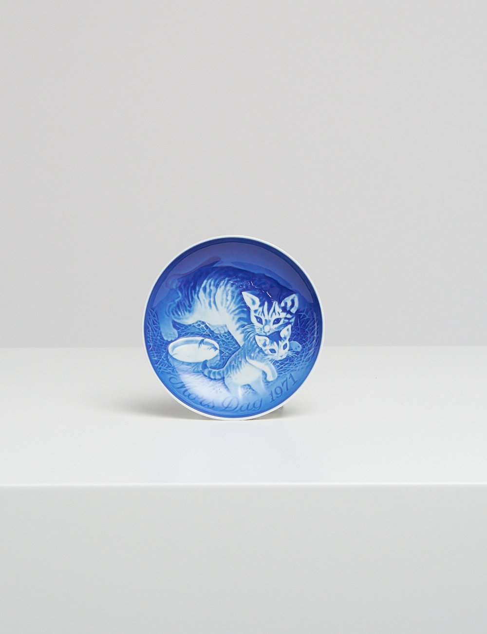 immagine prodotto Danish porcelain plate 1971